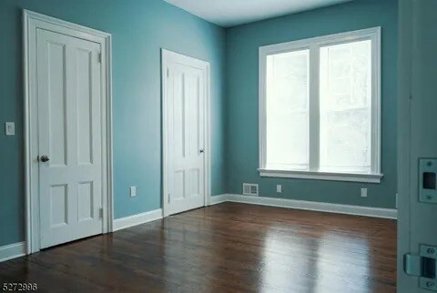 Foto principal - 225 Somerset St