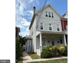 Building Photo - 48 Penn Ave