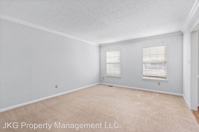 Foto del edificio - 5 br, 2.5 bath House - 107 Flinton Drive