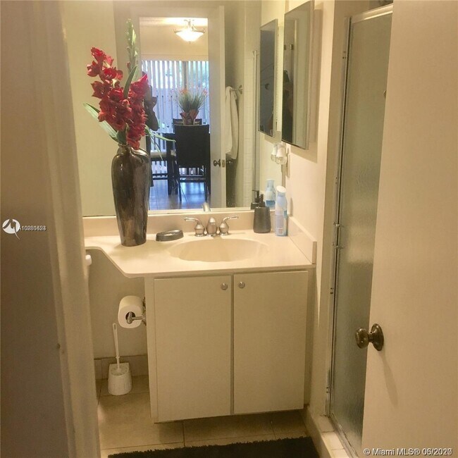 Building Photo - 15030 SW 48th Terrace
