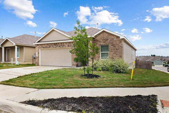 Building Photo - 12902 Rosemary Bnd