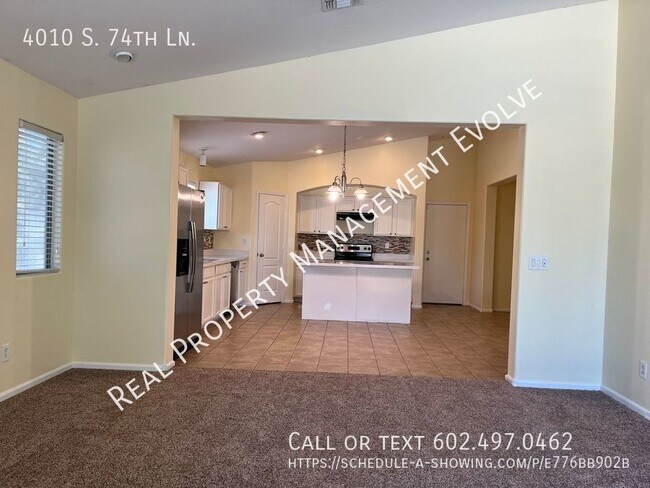 Foto del edificio - Large Lot with RV Gate