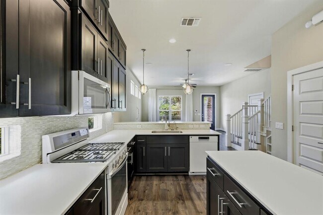 Foto del edificio - 12221 Cottage Promenade Ct