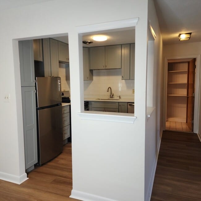 Building Photo - 1323 Worcester Rd