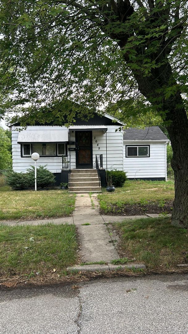 Foto del edificio - 3 Bed 1 Bath Single Family Home in Gary!