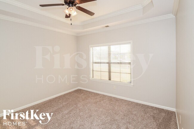 Foto del edificio - 7701 Timber Leaf Ln