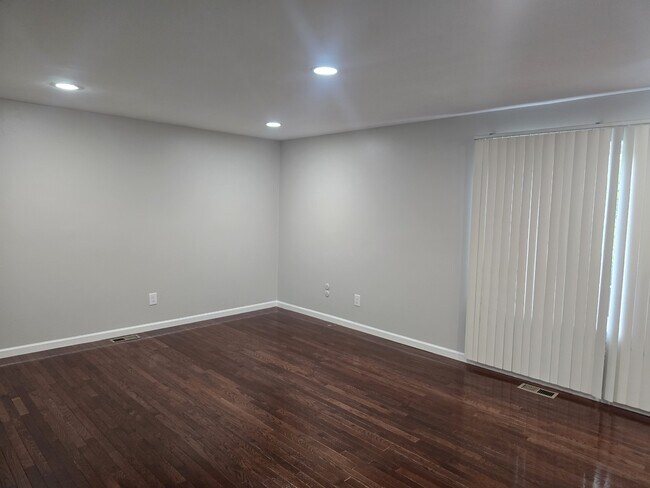 Foto del edificio - 30256 Southfield Rd