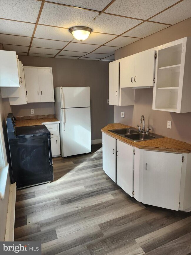 Foto del edificio - 316 N Potomac St
