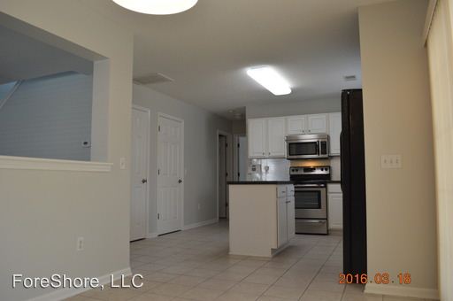 Building Photo - 36 Hidden Lakes Ln