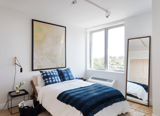 Foto del edificio - 300 Ashland Pl
