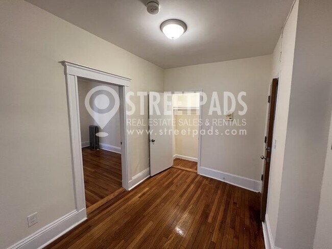 Foto del edificio - 1 bedroom in Boston MA 02134