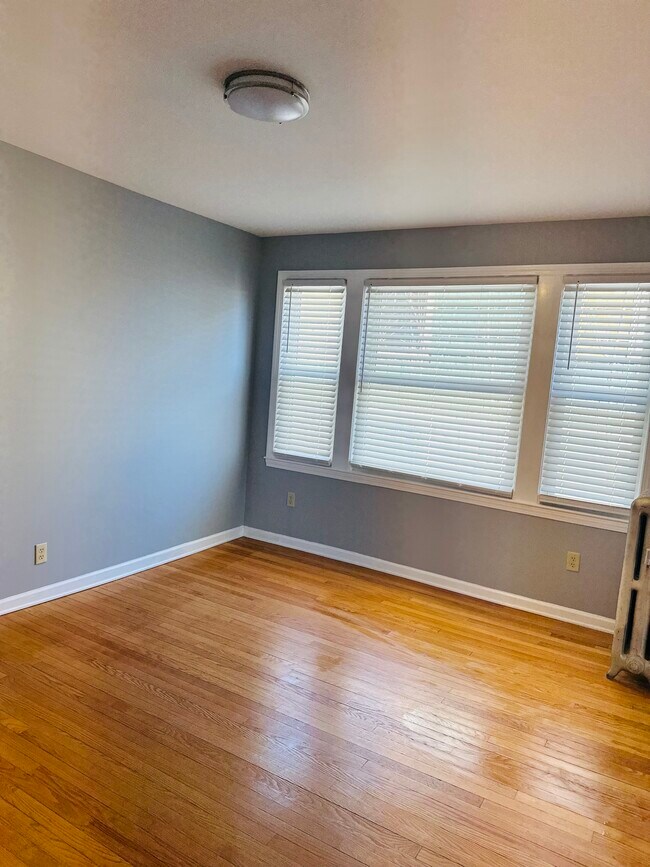 Foto principal - 70 Livingston Ave