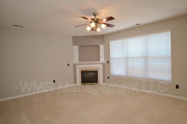 Building Photo - 6824 Blake Brook Dr
