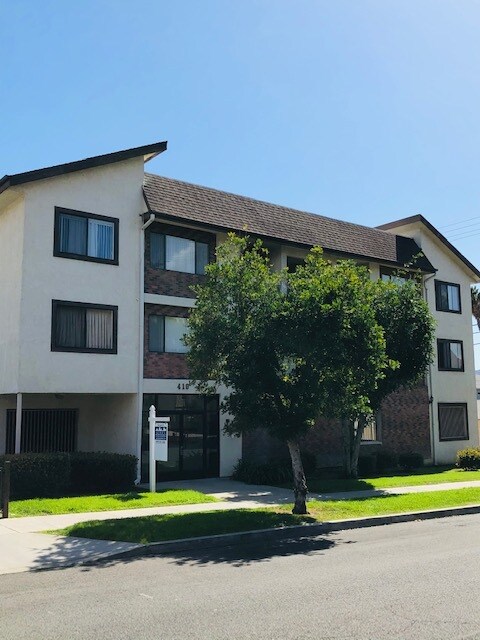 Foto del edificio - 410 E Elmwood Ave
