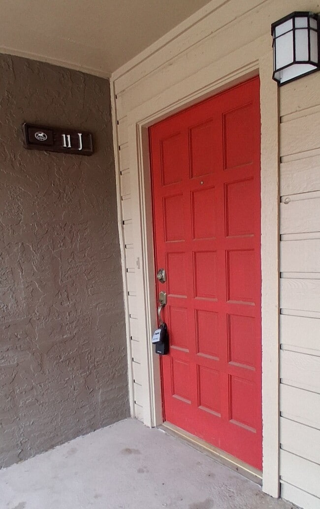 Photo - 5200 Martel Ave Apartment