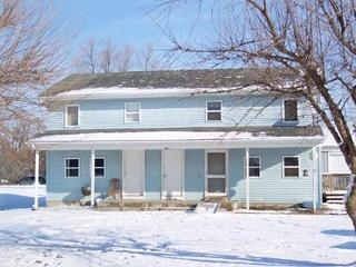 Primary Photo - 130 Karen St