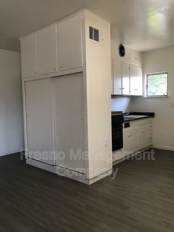505 E Barstow Ave, Fresno, CA 93710 Condo for Rent in Fresno, CA
