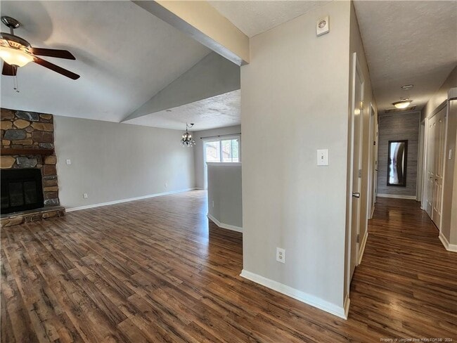 Building Photo - 579 Moriston Rd