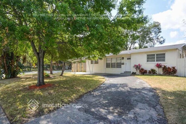 Foto del edificio - 3100 SW 20th Ct