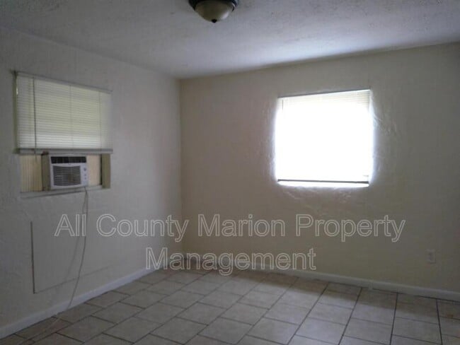 Building Photo - 2010 NW 14th St