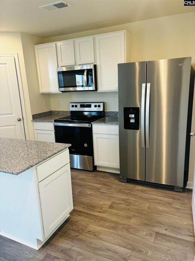 Foto del edificio - 237 Savannah Wood Rd