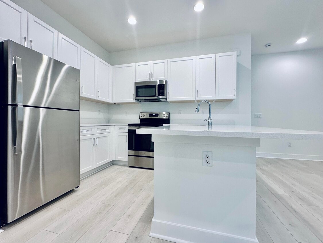 Foto principal - 13124 Alton Rd