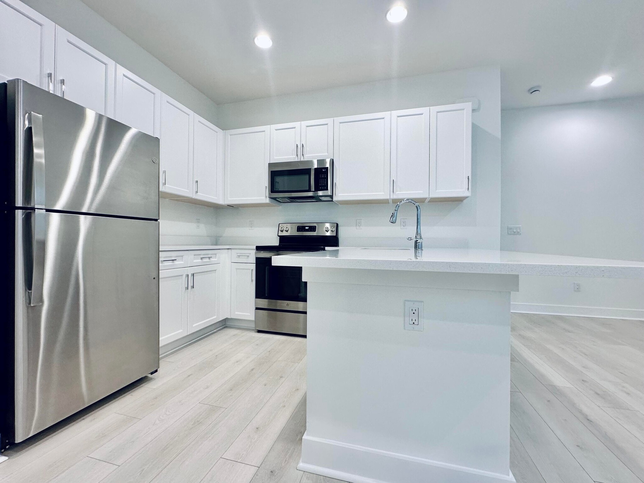 13124 Alton Rd, Palm Beach Gardens, FL 33418 - Room for Rent in Palm ...