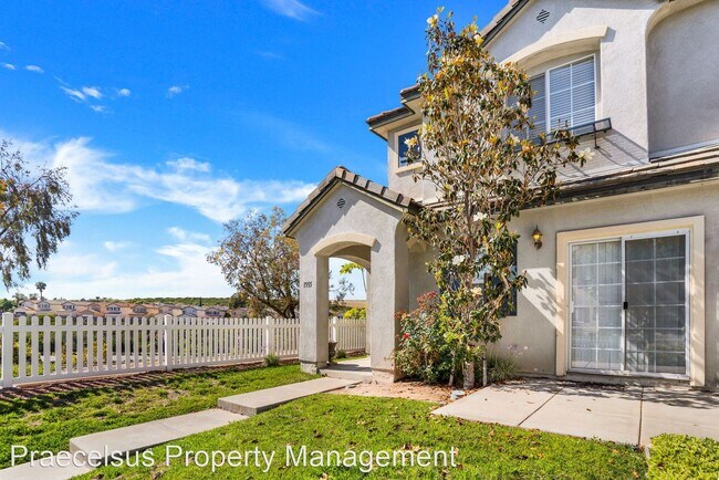 Foto del edificio - 3 br, 2.5 bath House - 1955 Mount Bullion Dr