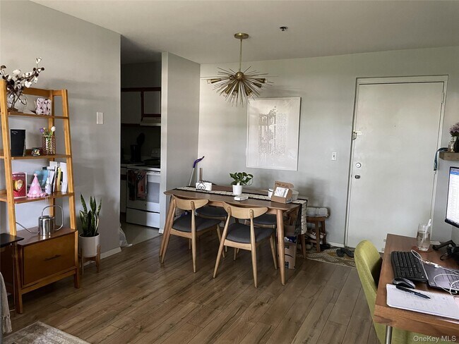 Foto del edificio - 400 Mt Pleasant Ave