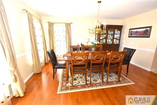 Building Photo - 6 Reed Dr N