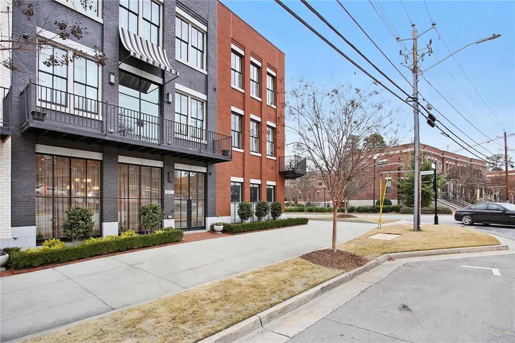 Primary Photo - 83 E Andrews Dr NW