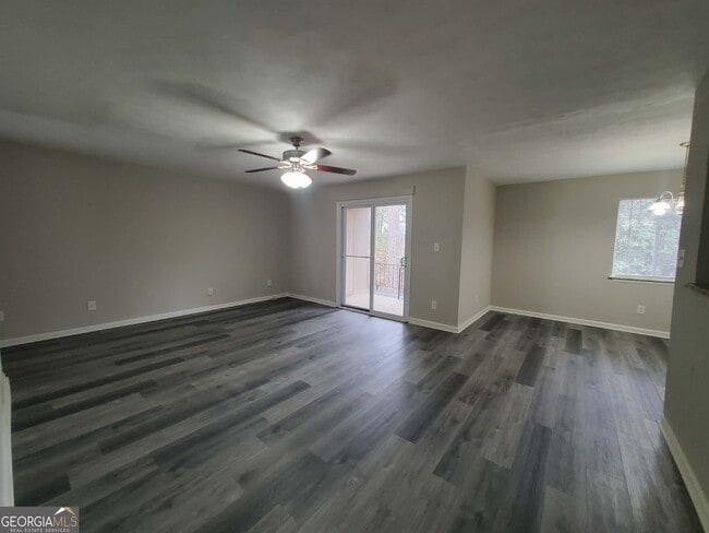 Foto del edificio - 2396 Lawrenceville Hwy