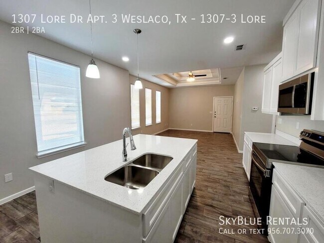 Building Photo - 1307 Lore, 1307-3 Lore