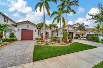 Building Photo - 11844 NW 79th Ct