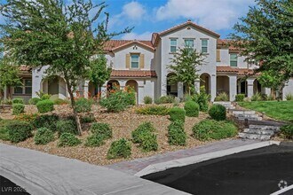 Building Photo - 2870 Turnstone Ridge St