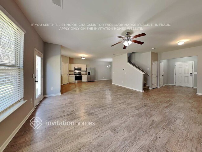Foto del edificio - 227 Bandelier Cir