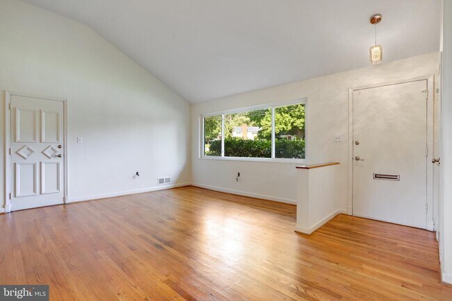 Foto del edificio - 4516 Gretna St