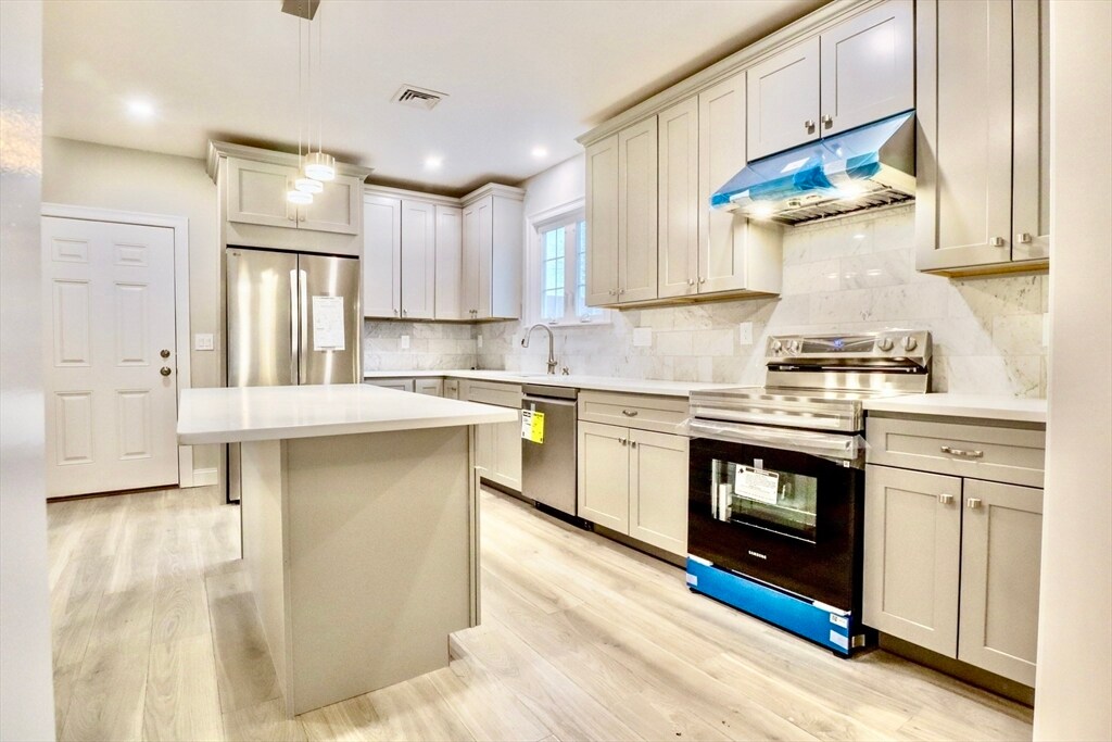 Foto principal - 106-108-108 Lawrence St