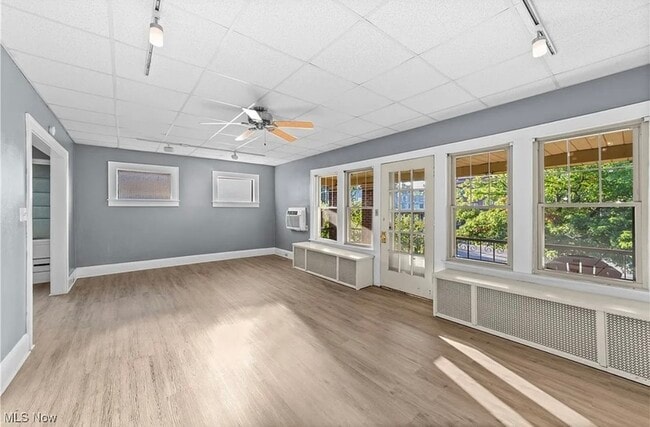 Building Photo - 14724 Clifton Blvd