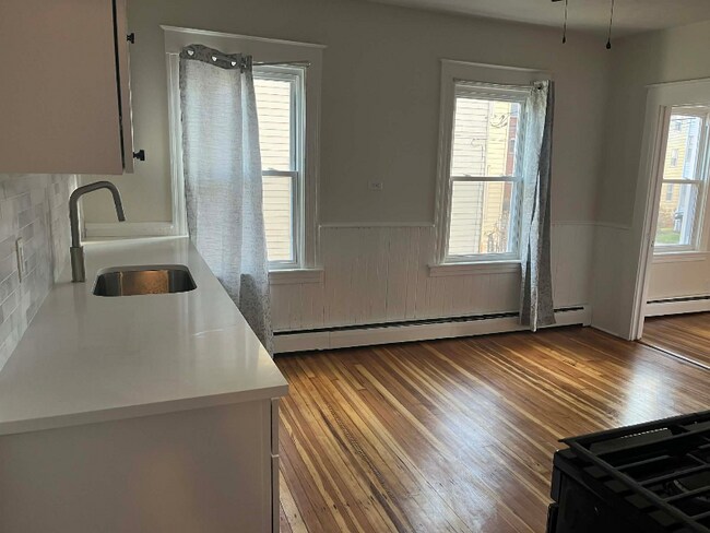 Foto del edificio - 45 Clinton St