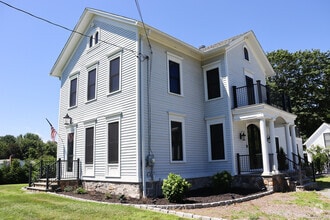 Building Photo - 374 Grassy Hill Rd