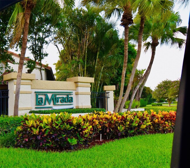 Foto del edificio - 7917 La Mirada Dr