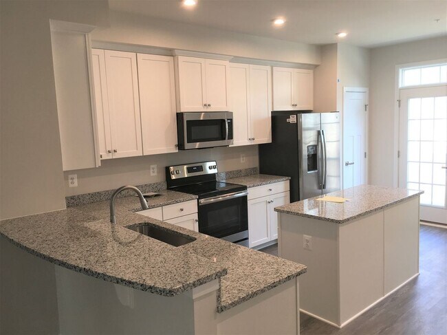 Foto del edificio - 8134 Miner St