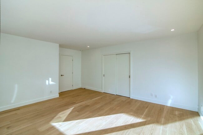 Photo du bâtiment - 4555 Av. Bonavista