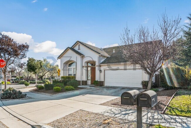 Foto del edificio - 1468 Bergerac Dr