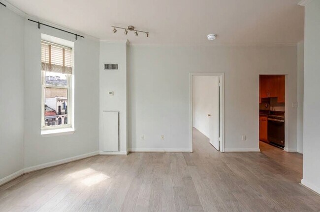 Foto del edificio - 2000 16th St NW