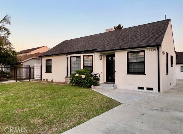 Foto principal - 11334 Delano St