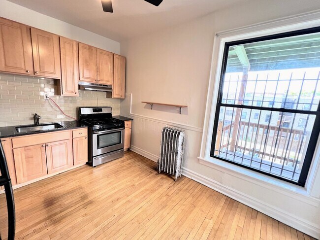 Foto del edificio - 3214 W Altgeld St