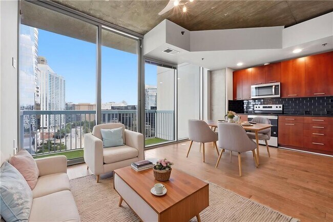 Foto del edificio - 3324 Peachtree Rd NE