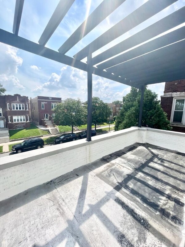 Building Photo - 7920 S Sangamon St